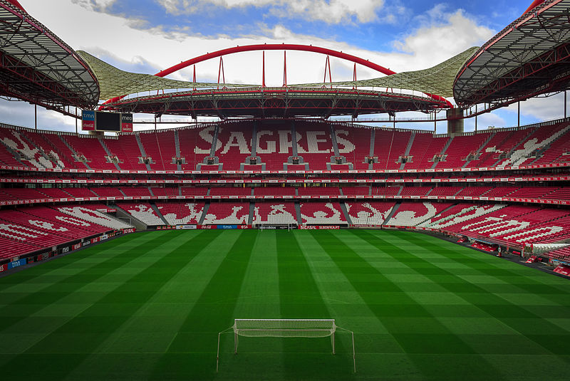 Bogdan Pieniążek - z Dębicy na Estadio da Luz.